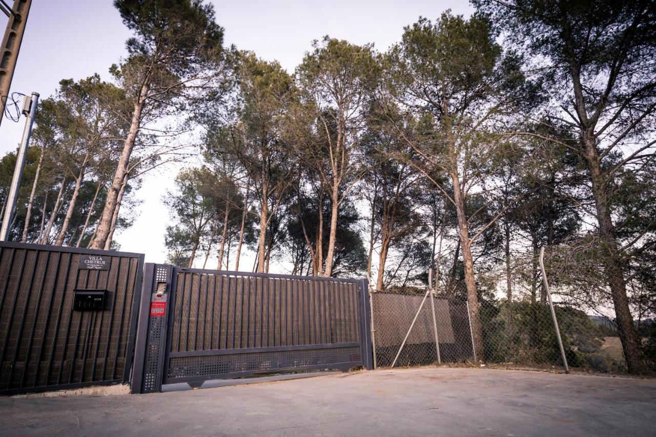 Villa Chetrus Casa En Plena Naturaleza Rubí Екстериор снимка
