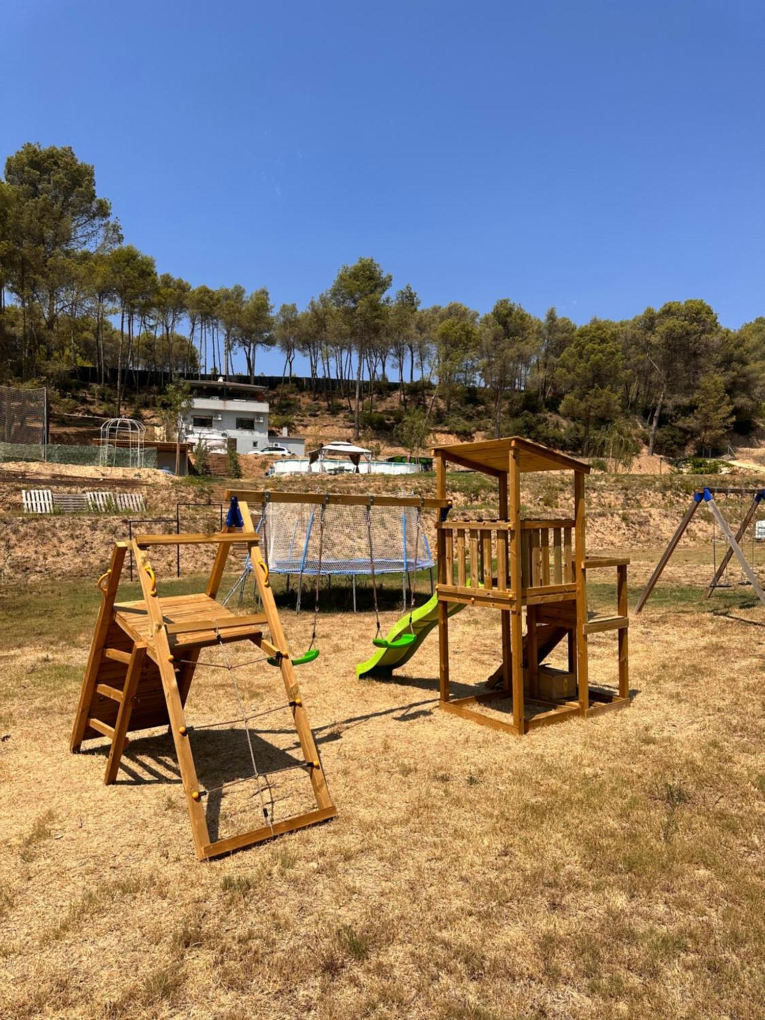 Villa Chetrus Casa En Plena Naturaleza Rubí Екстериор снимка